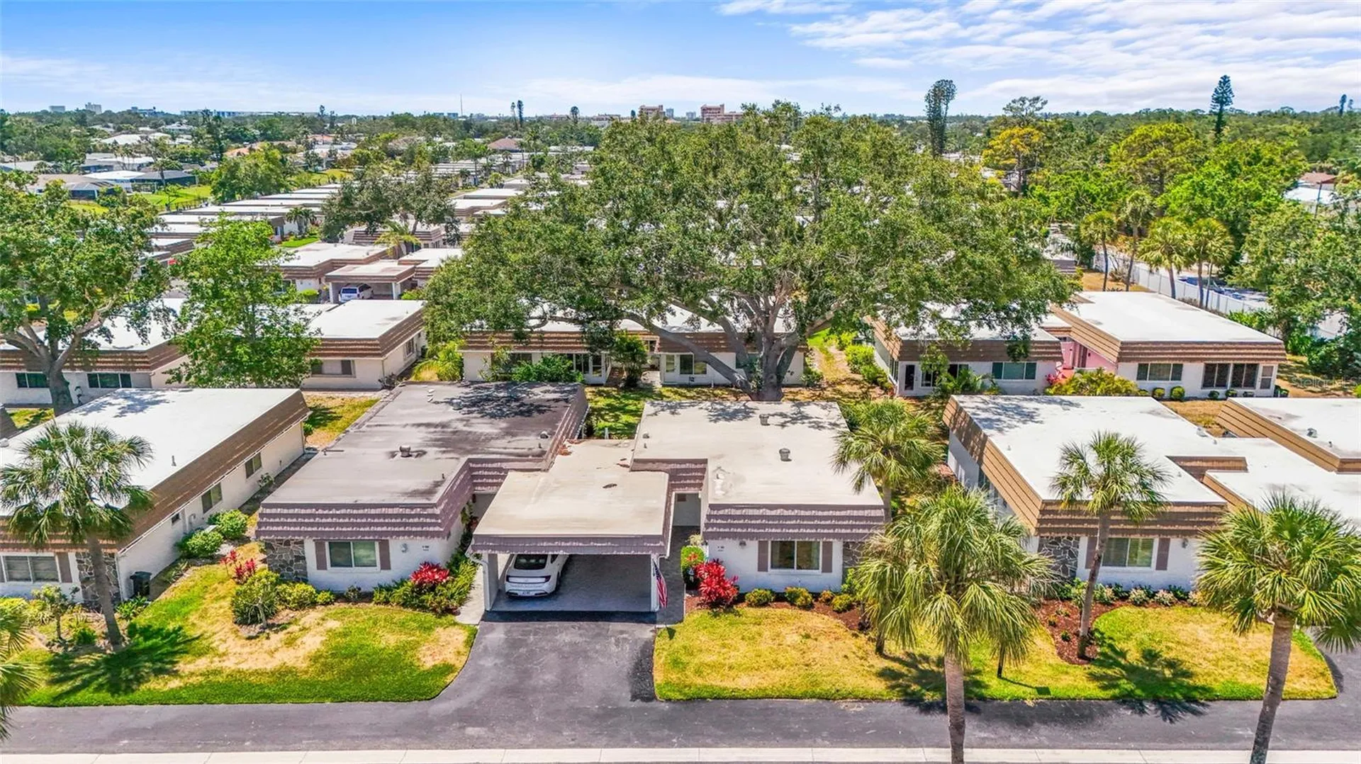 2531 Riverbluff Parkway Sarasota FL 34231