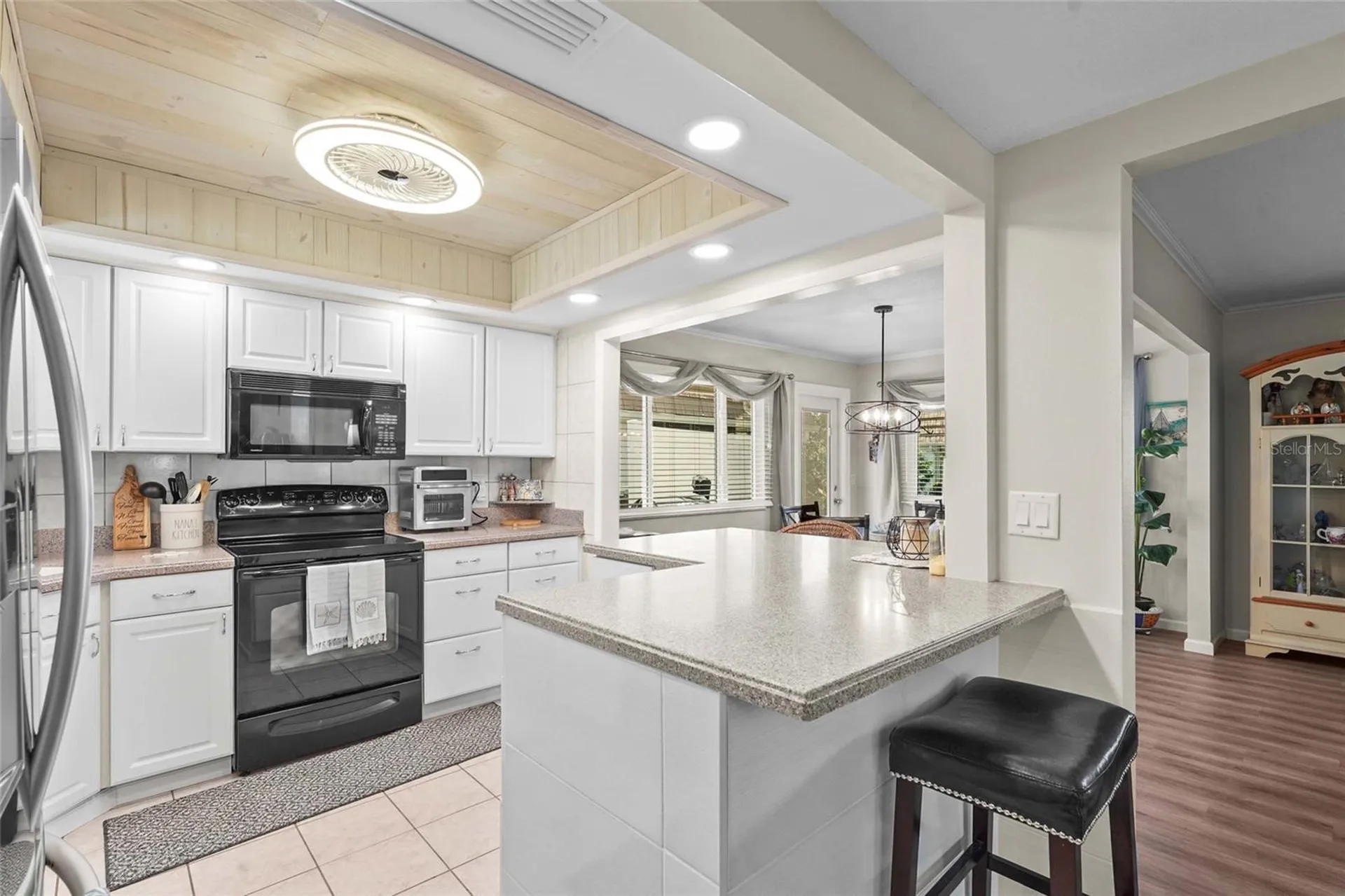 2531 Riverbluff Parkway Sarasota FL 34231