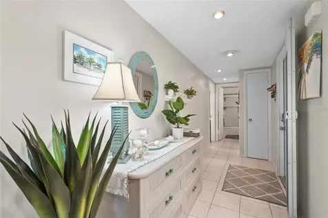 2531 Riverbluff Parkway Sarasota FL 34231