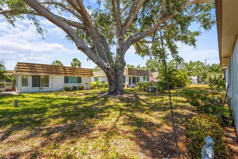 2531 Riverbluff Parkway Sarasota FL 34231