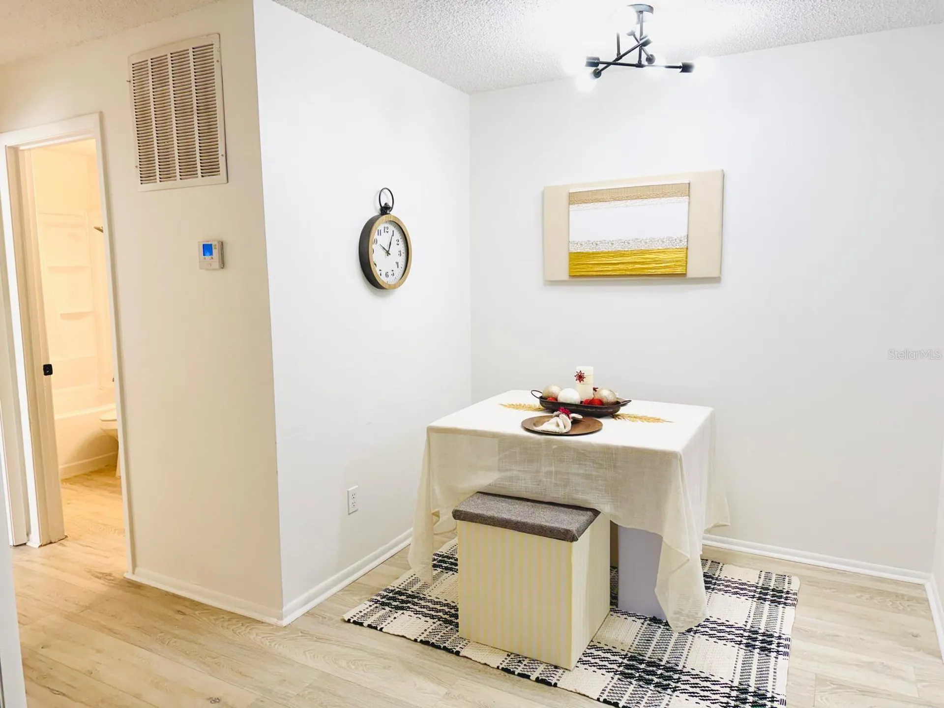 216 Afton Square Altamonte Springs FL 32714
