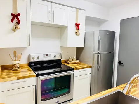 216 Afton Square Altamonte Springs FL 32714