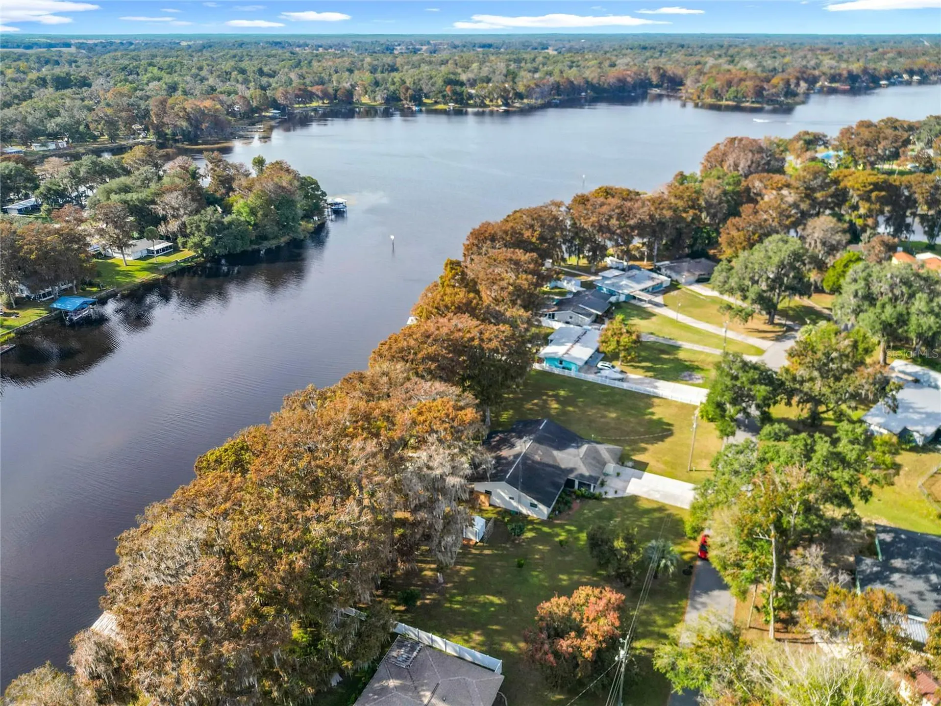 7686 S Crescent Loop Floral City FL 34436