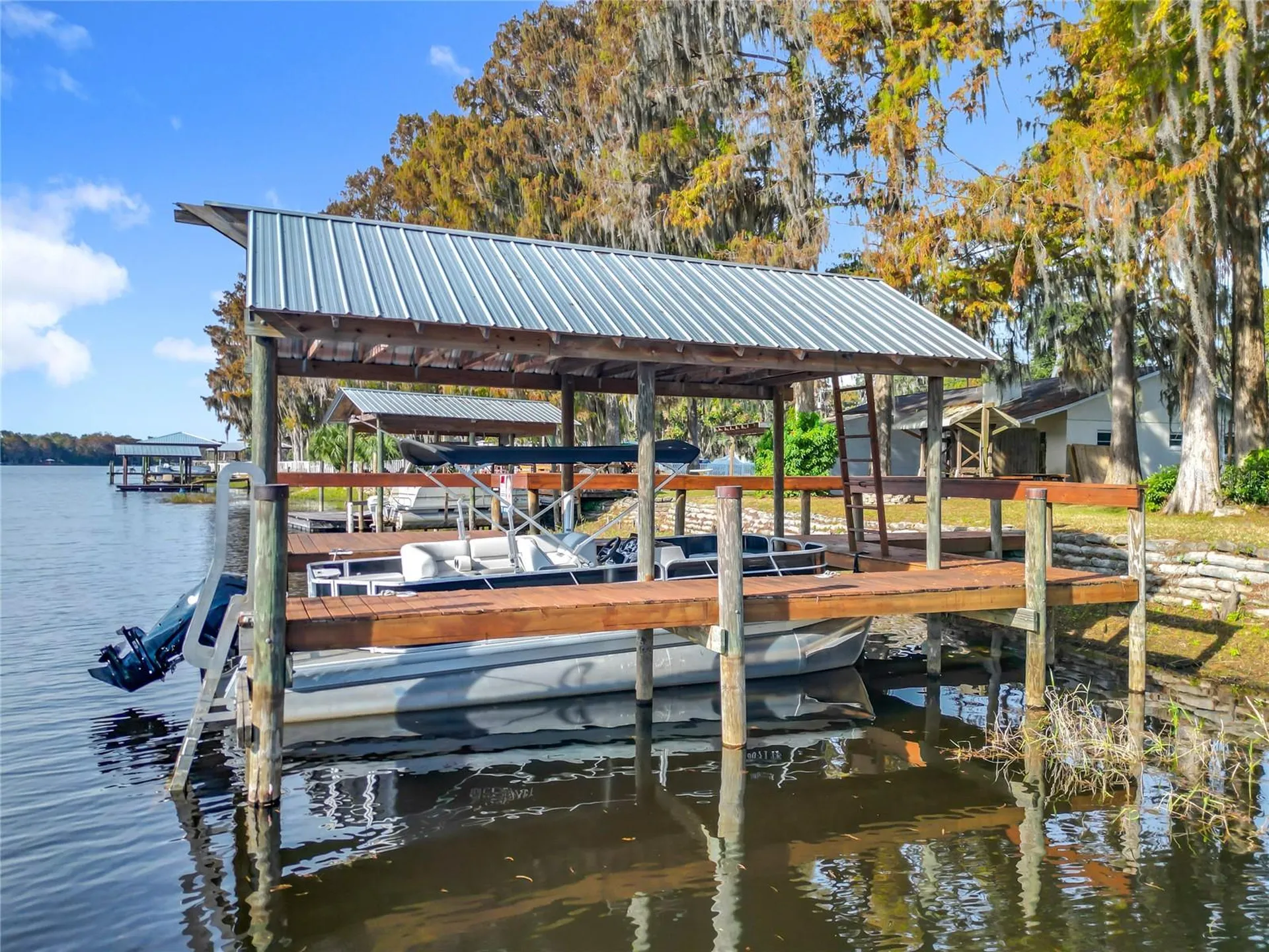 7686 S Crescent Loop Floral City FL 34436