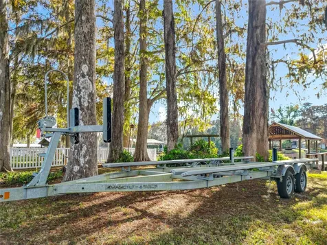 7686 S Crescent Loop Floral City FL 34436