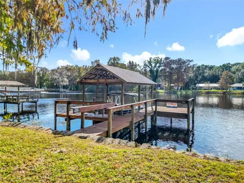 7686 S Crescent Loop Floral City FL 34436