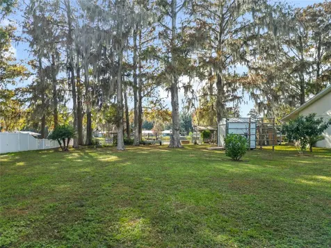 7686 S Crescent Loop Floral City FL 34436