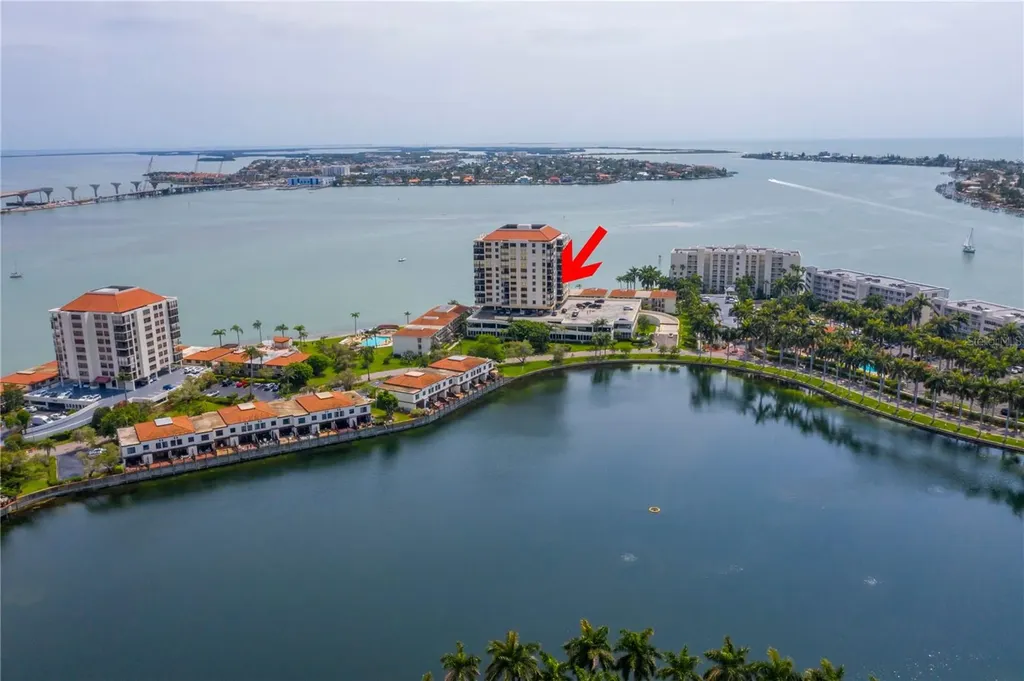 6287 Bahia Del Mar Circle St Petersburg FL 33715