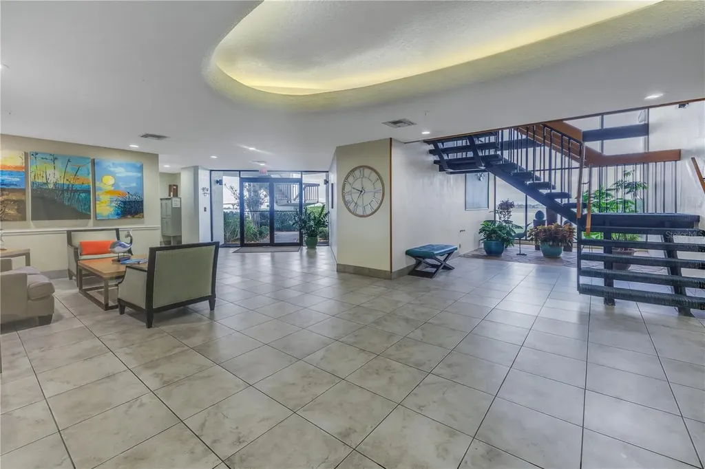 6287 Bahia Del Mar Circle St Petersburg FL 33715