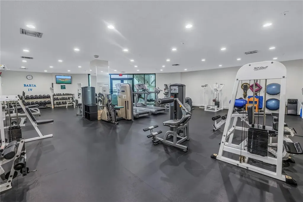 6287 Bahia Del Mar Circle St Petersburg FL 33715