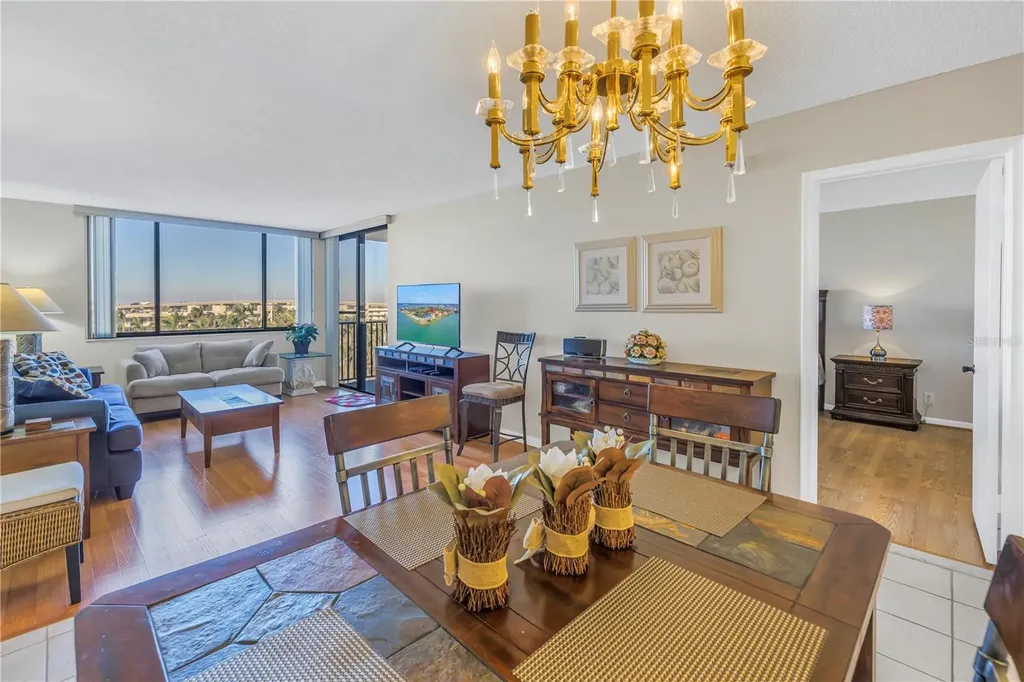 6287 Bahia Del Mar Circle St Petersburg FL 33715