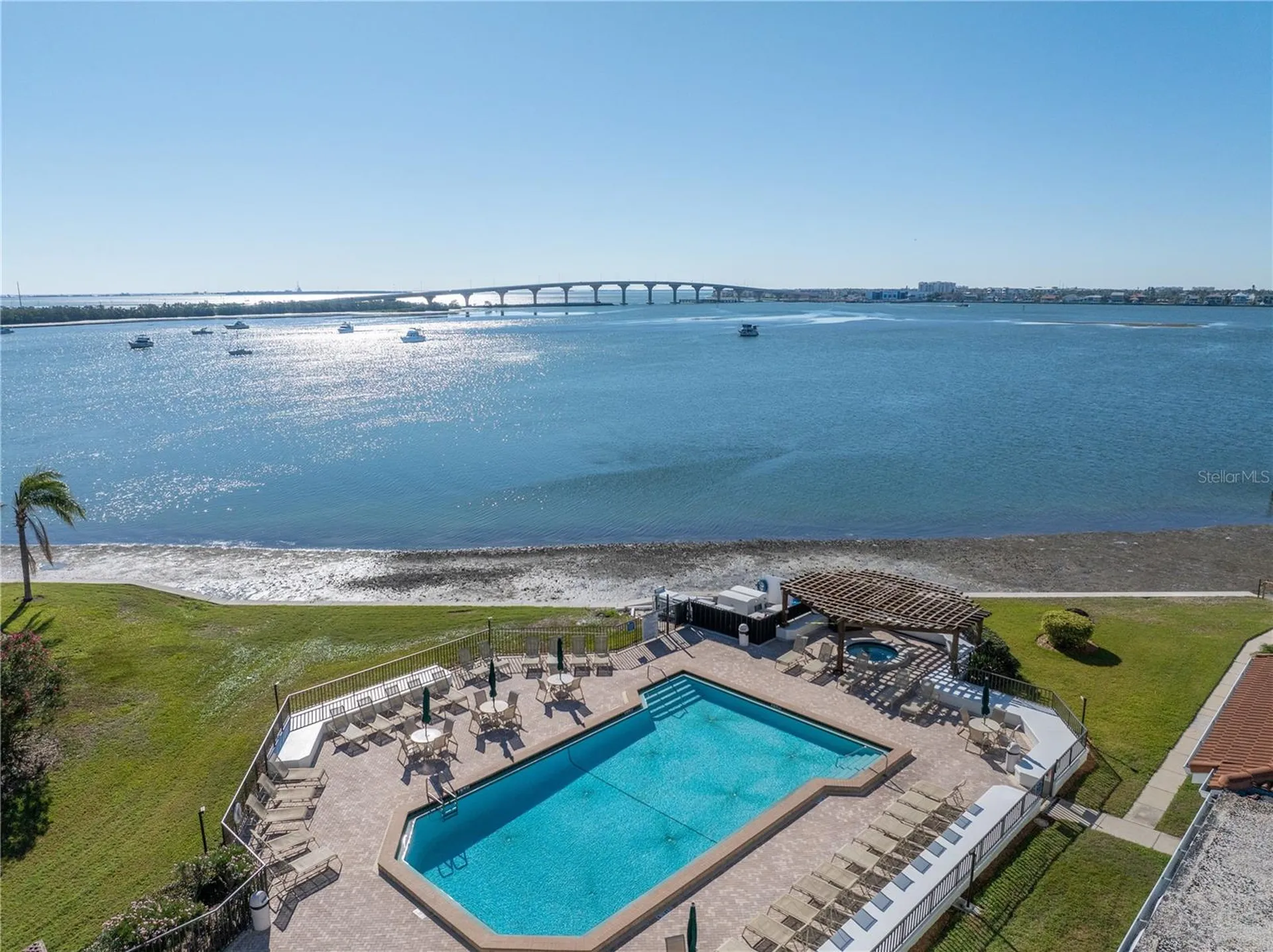 6287 Bahia Del Mar Circle St Petersburg FL 33715