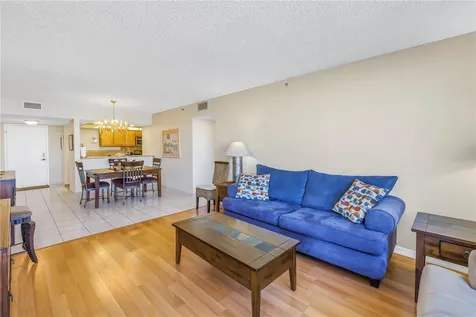6287 Bahia Del Mar Circle St Petersburg FL 33715