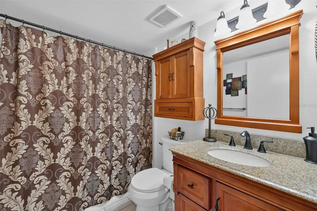 1258 Pine Ridge Circle W Tarpon Springs FL 34688