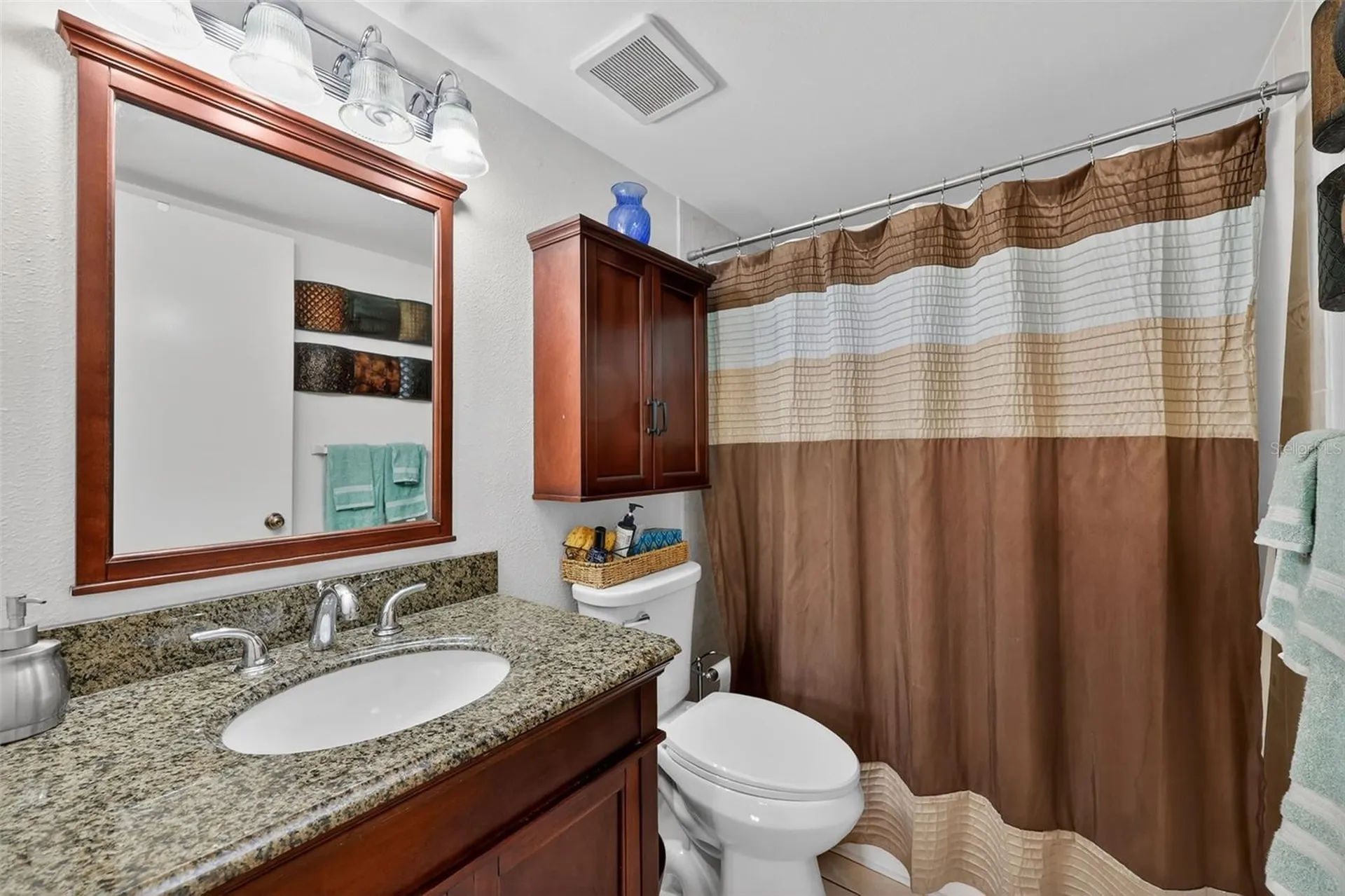 1258 Pine Ridge Circle W Tarpon Springs FL 34688