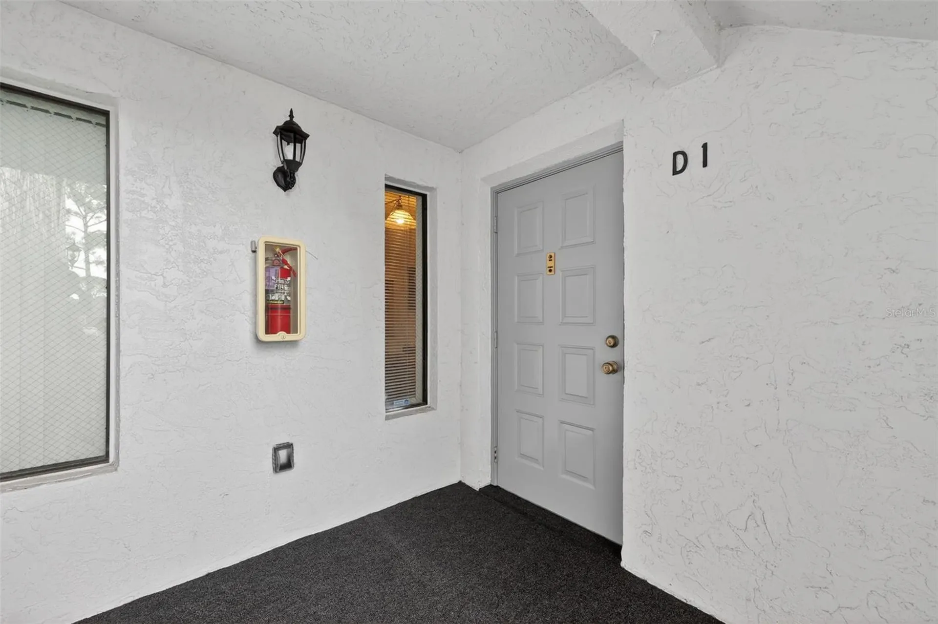 1258 Pine Ridge Circle W Tarpon Springs FL 34688