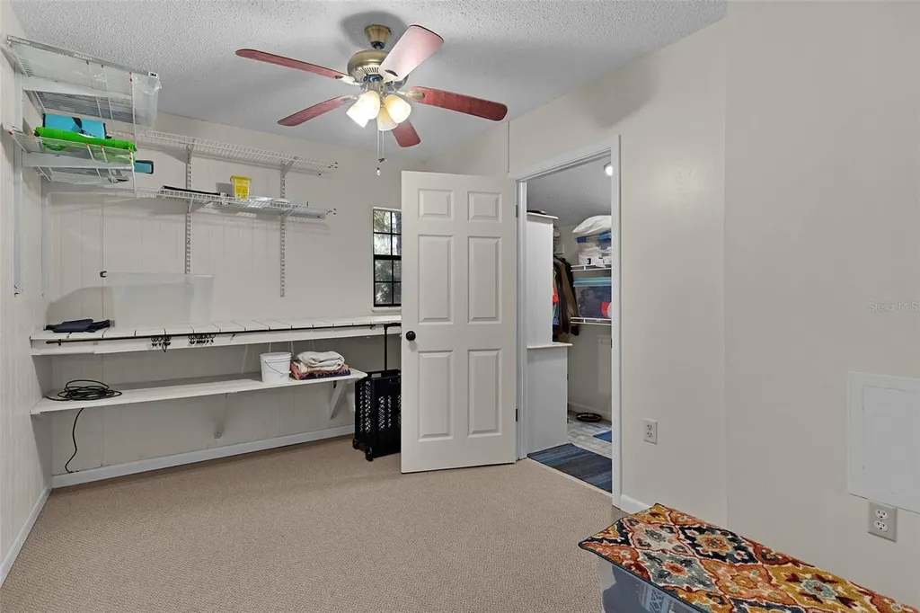 6250 & 5942 E C 478 Center Hill FL 33514