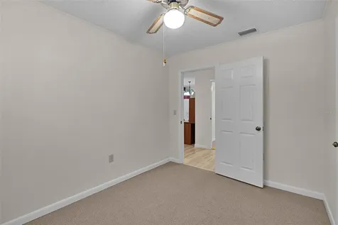 6250 & 5942 E C 478 Center Hill FL 33514