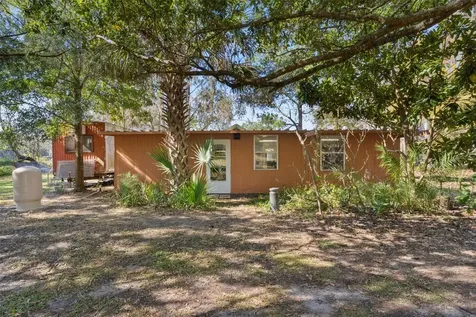 6250 & 5942 E C 478 Center Hill FL 33514