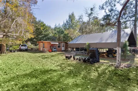 6250 & 5942 E C 478 Center Hill FL 33514