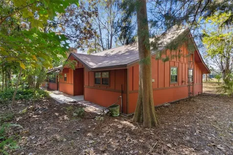 6250 & 5942 E C 478 Center Hill FL 33514