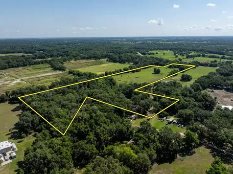 6250 & 5942 E C 478 Center Hill FL 33514