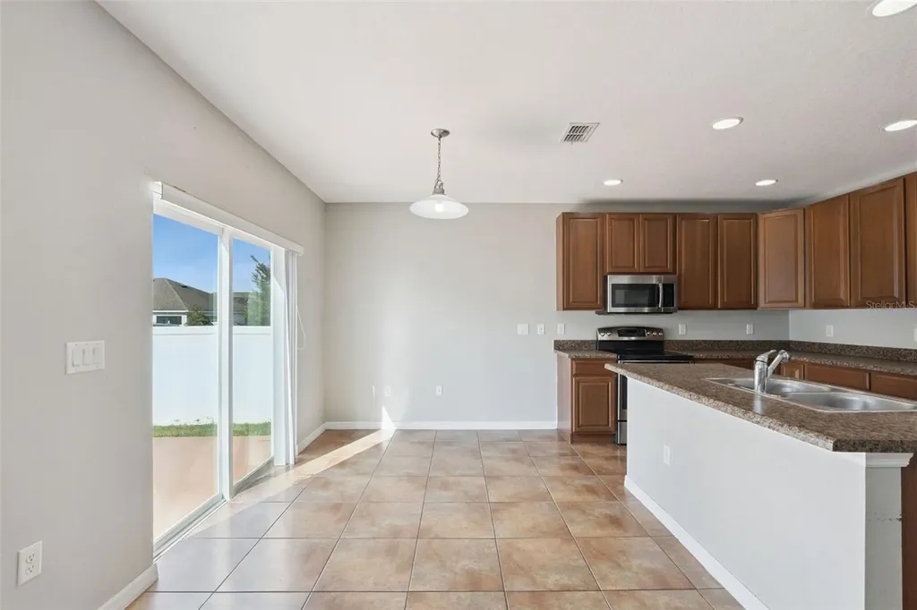 1038 Suffragette Circle Haines City FL 33844