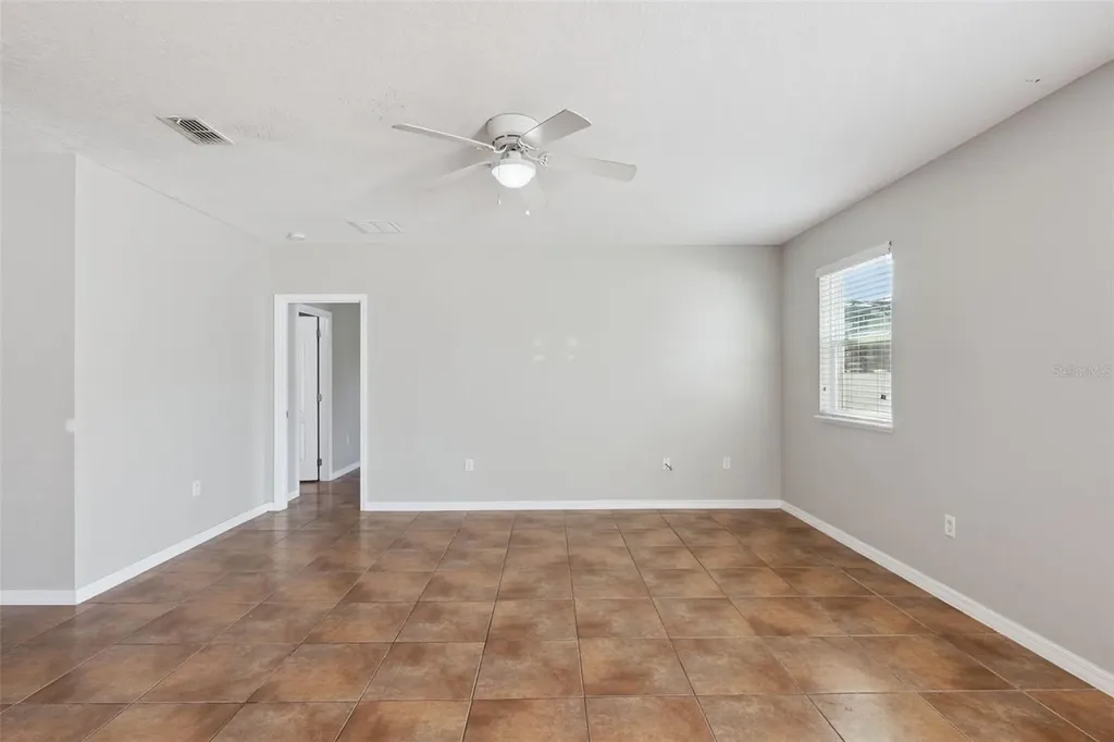 1038 Suffragette Circle Haines City FL 33844