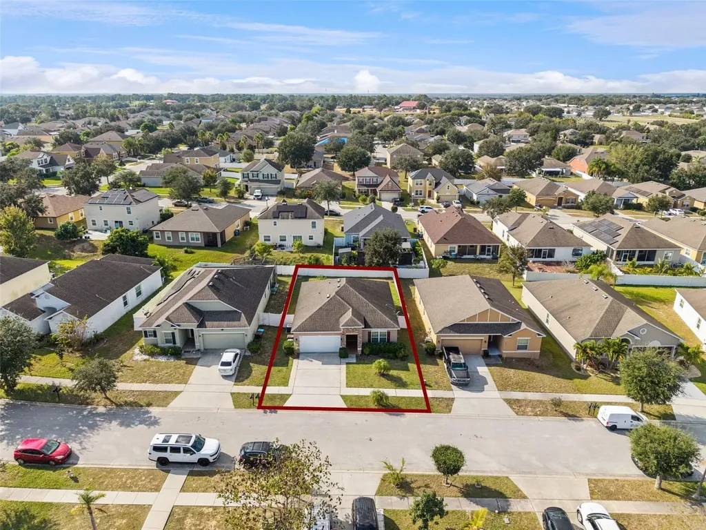 1038 Suffragette Circle Haines City FL 33844