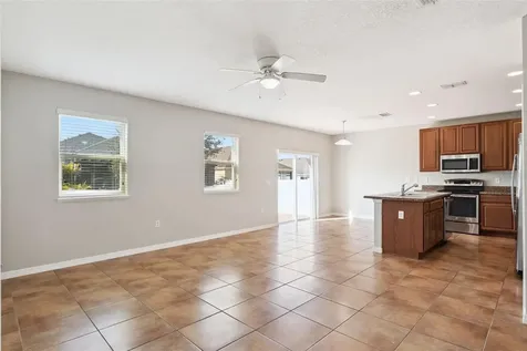 1038 Suffragette Circle Haines City FL 33844