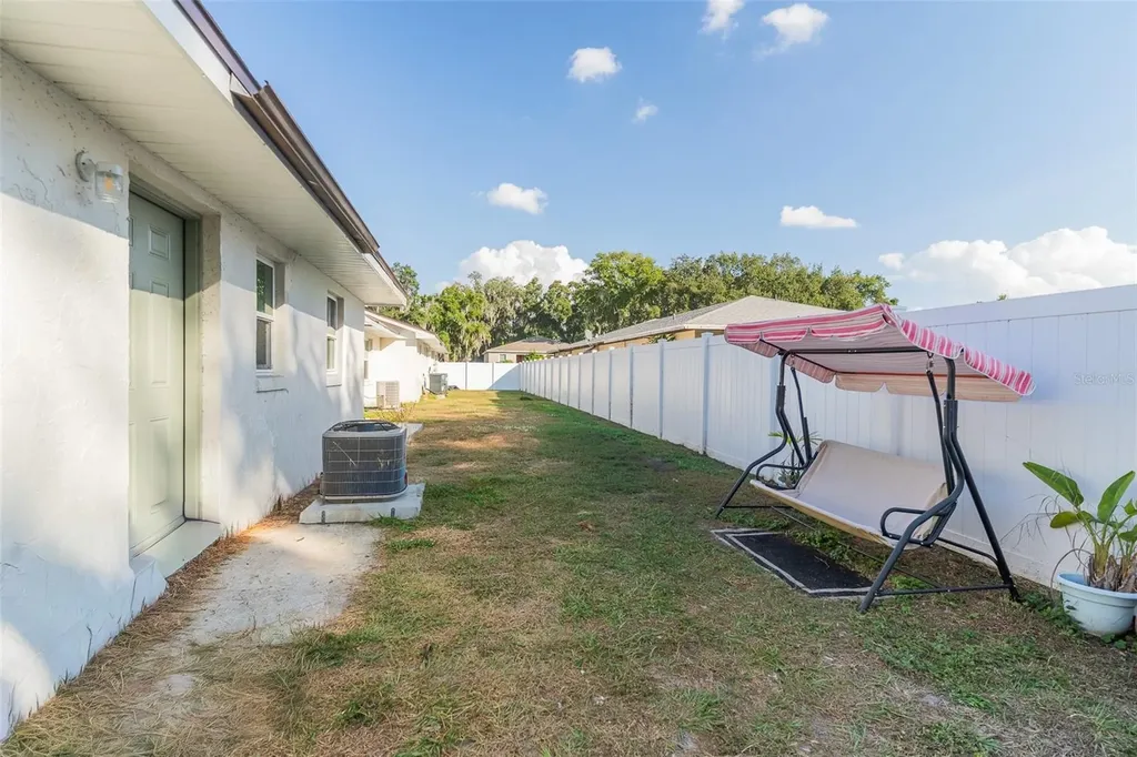 2319 W Cannon Terrace NW Winter Haven FL 33881