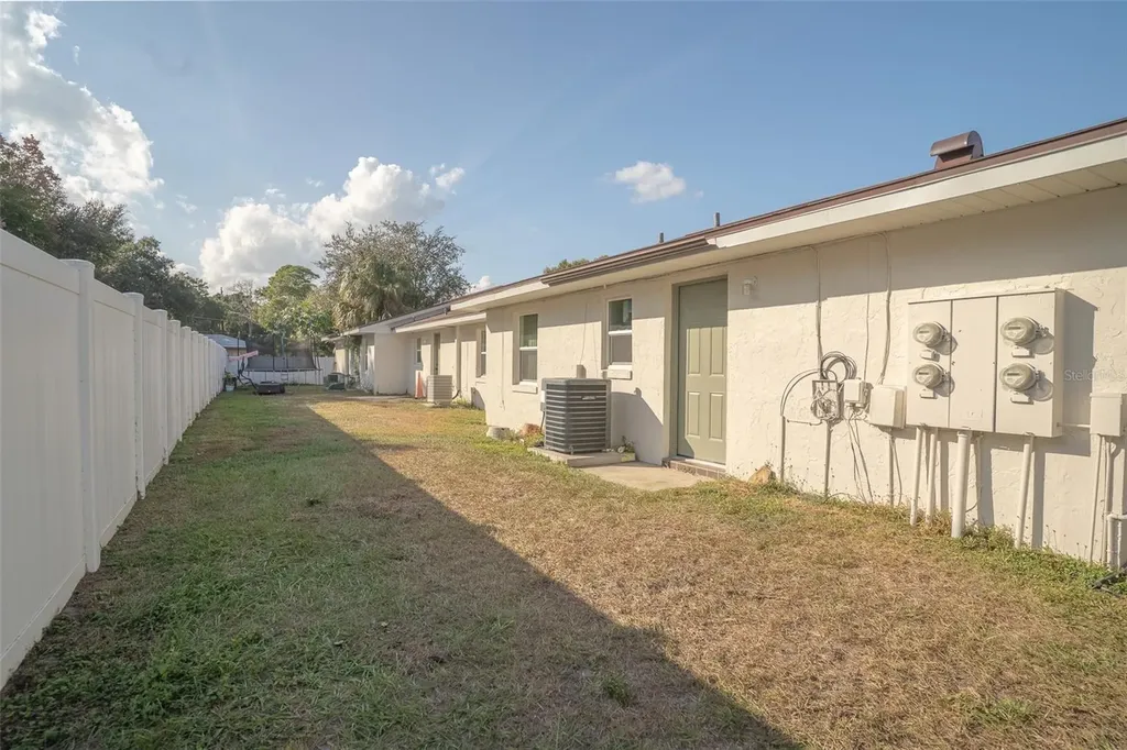 2319 W Cannon Terrace NW Winter Haven FL 33881