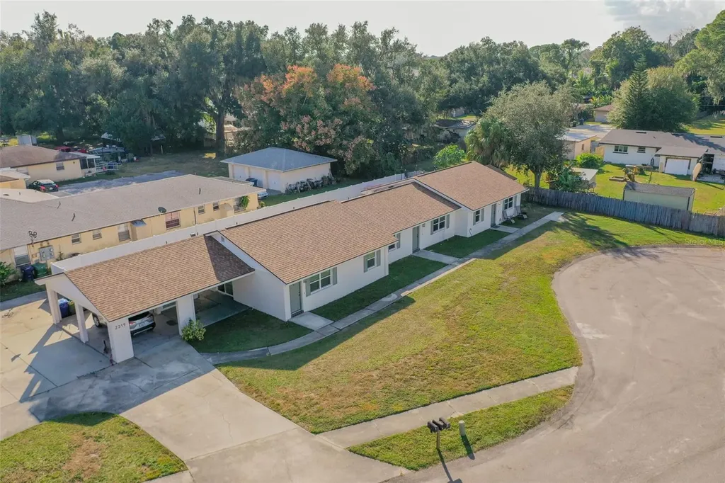 2319 W Cannon Terrace NW Winter Haven FL 33881