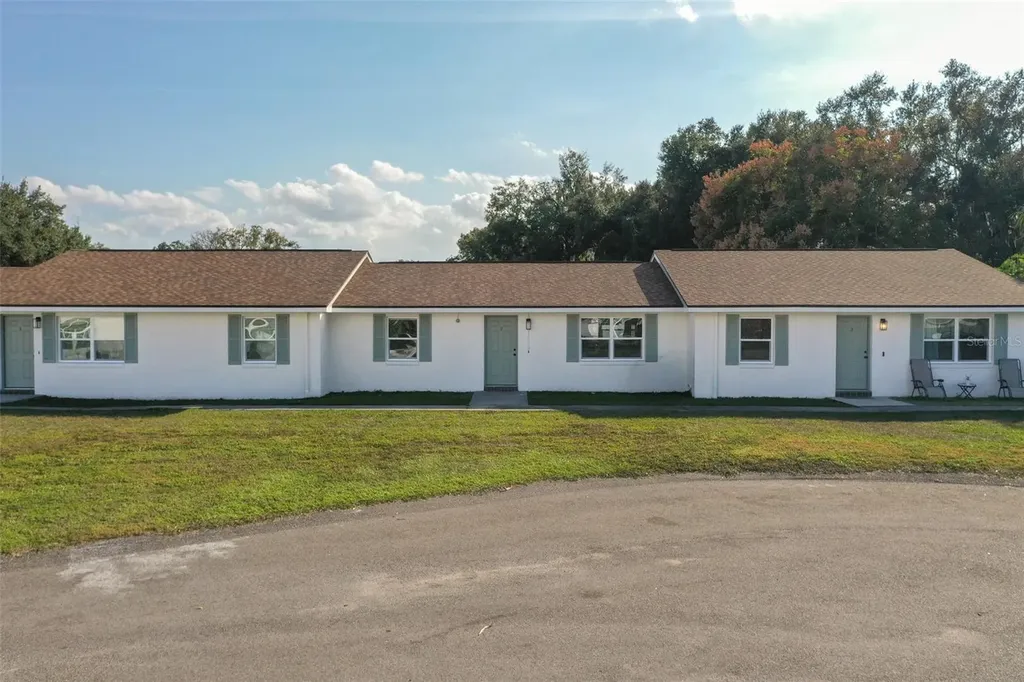 2319 W Cannon Terrace NW Winter Haven FL 33881