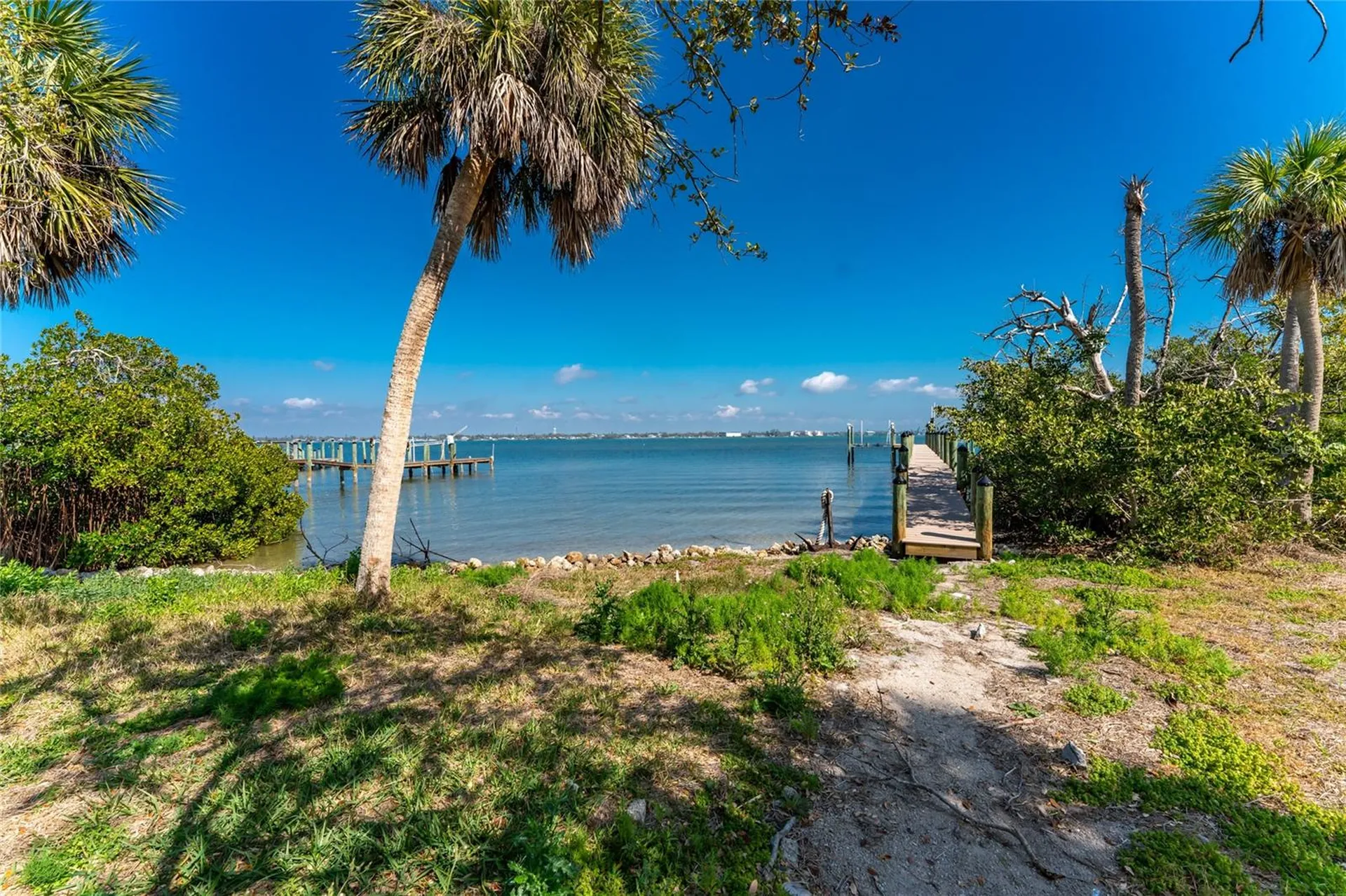 4025 Bay Oaks Circle Englewood FL 34223