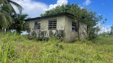 908 St Barrio Tejas Yabucoa PR 00767
