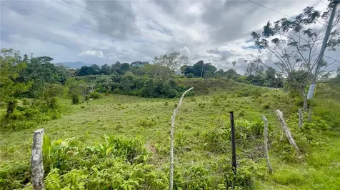 908 Street Barrio Tejas Yabucoa PR 00767