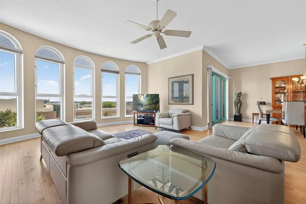 288 Beach Drive NE St Petersburg FL 33701
