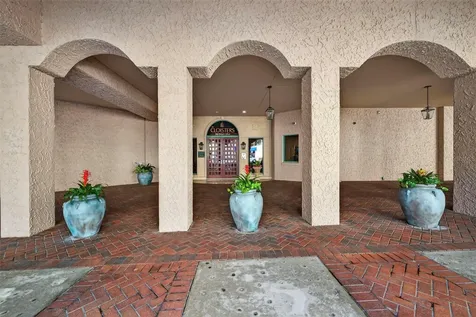 288 Beach Drive NE St Petersburg FL 33701