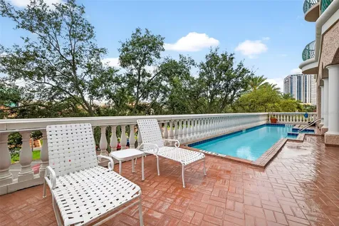 288 Beach Drive NE St Petersburg FL 33701
