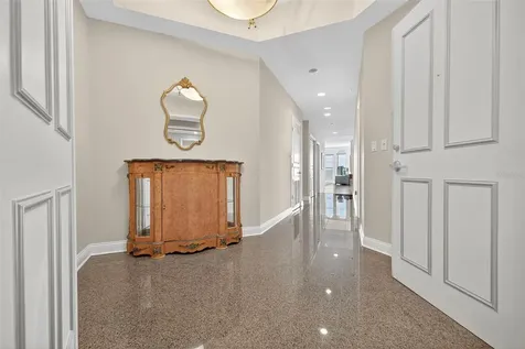 288 Beach Drive NE St Petersburg FL 33701