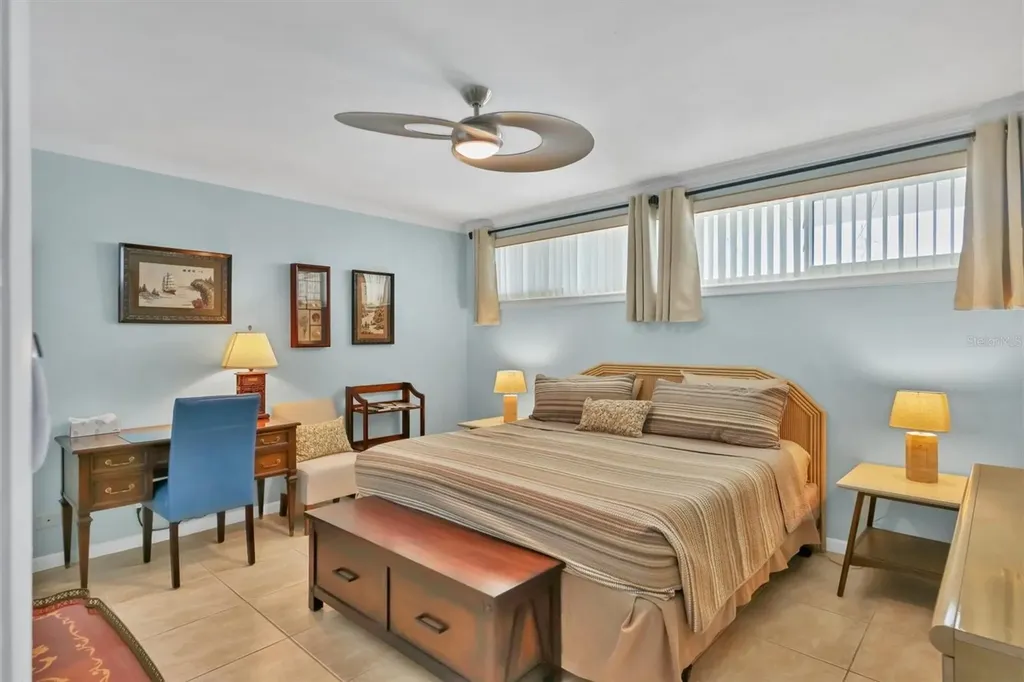 500 S Washington Drive Sarasota FL 34236