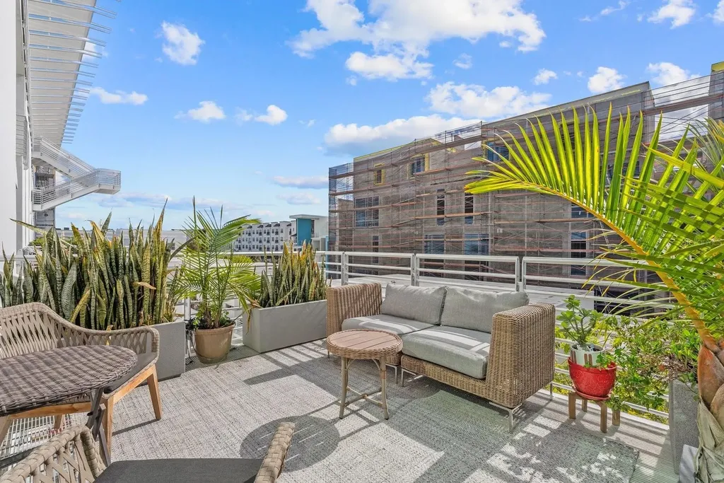 1350 5th Street Sarasota FL 34236