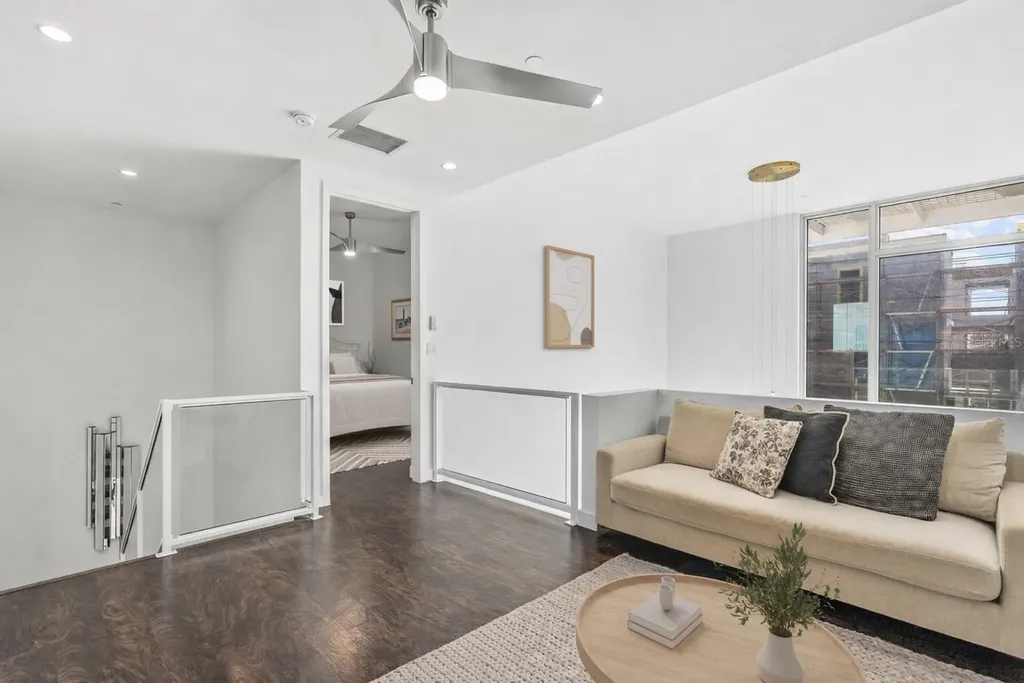 1350 5th Street Sarasota FL 34236