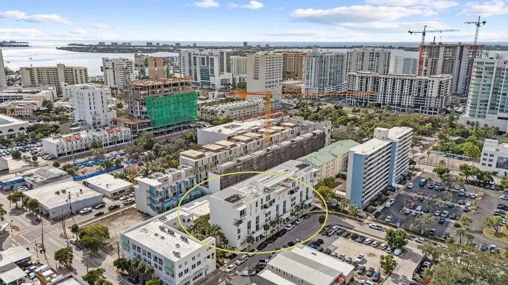 1350 5th Street Sarasota FL 34236