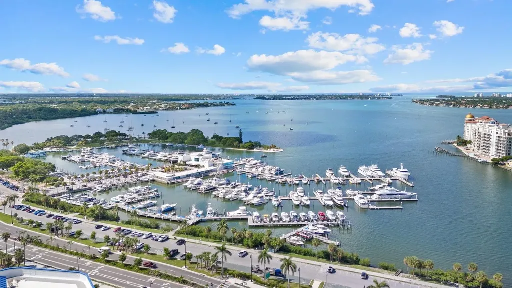 1350 5th Street Sarasota FL 34236