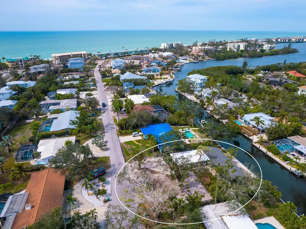 615 Buttonwood Drive Longboat Key FL 34228