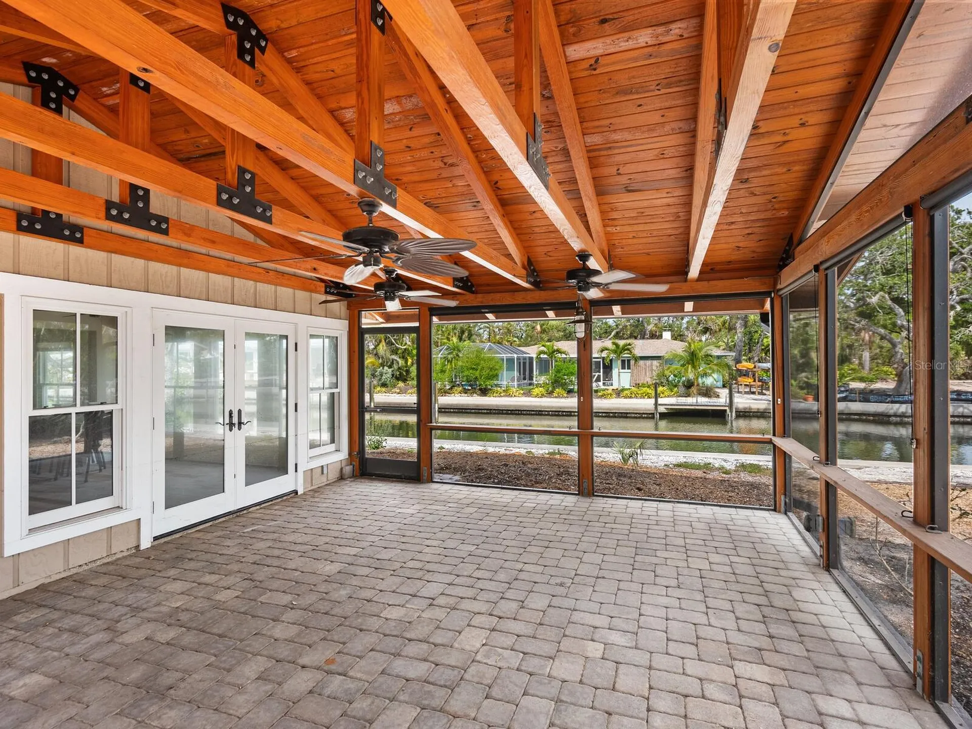 615 Buttonwood Drive Longboat Key FL 34228