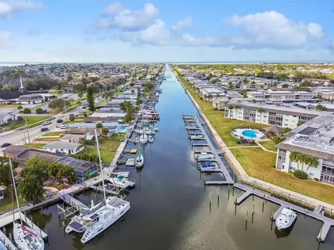 4911 Floramar Terrace New Port Richey FL 34652