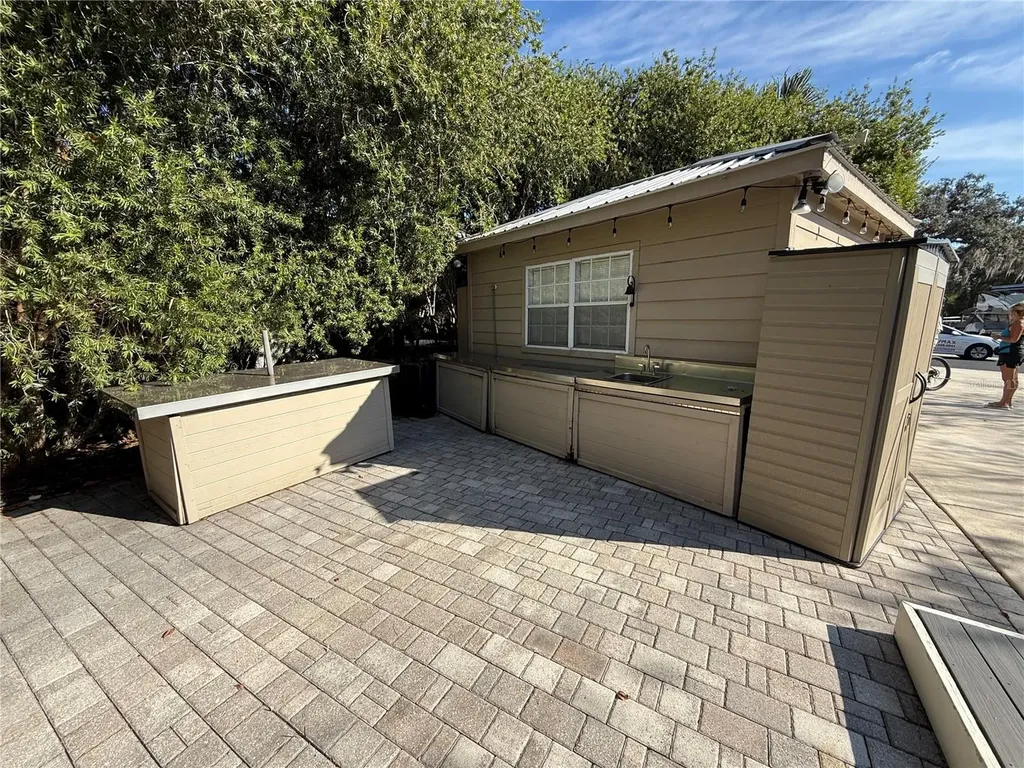 10249 NE 28th Loop Silver Springs FL 34488